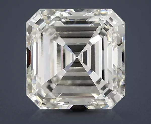 2.01 Carat · G · VVS1 excellent Cut
