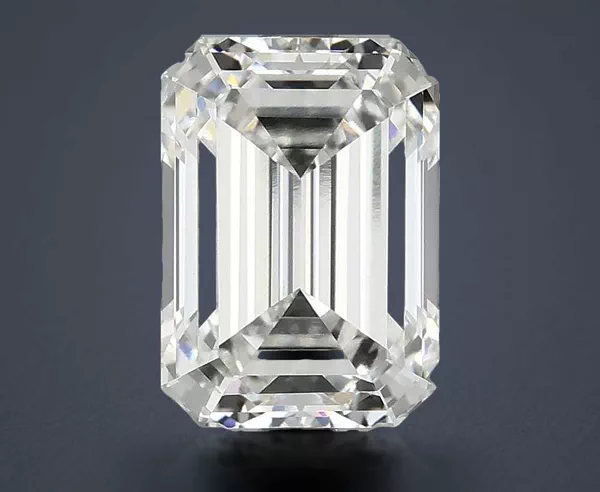 3.16 Carat · E · VVS2 Rare Carat Ideal Cut