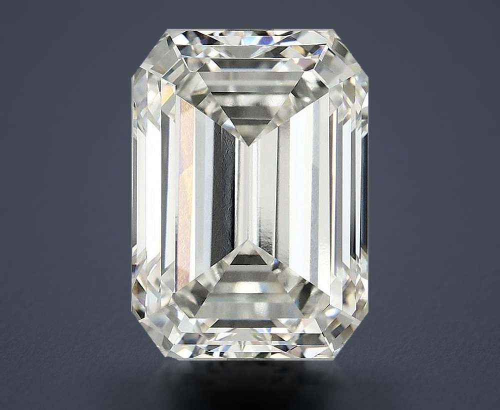 7.04 Carat · E · VS1 Rare Carat Ideal Cut