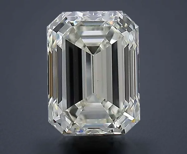 1.8 Carat · J · VS1 Rare Carat Ideal Cut