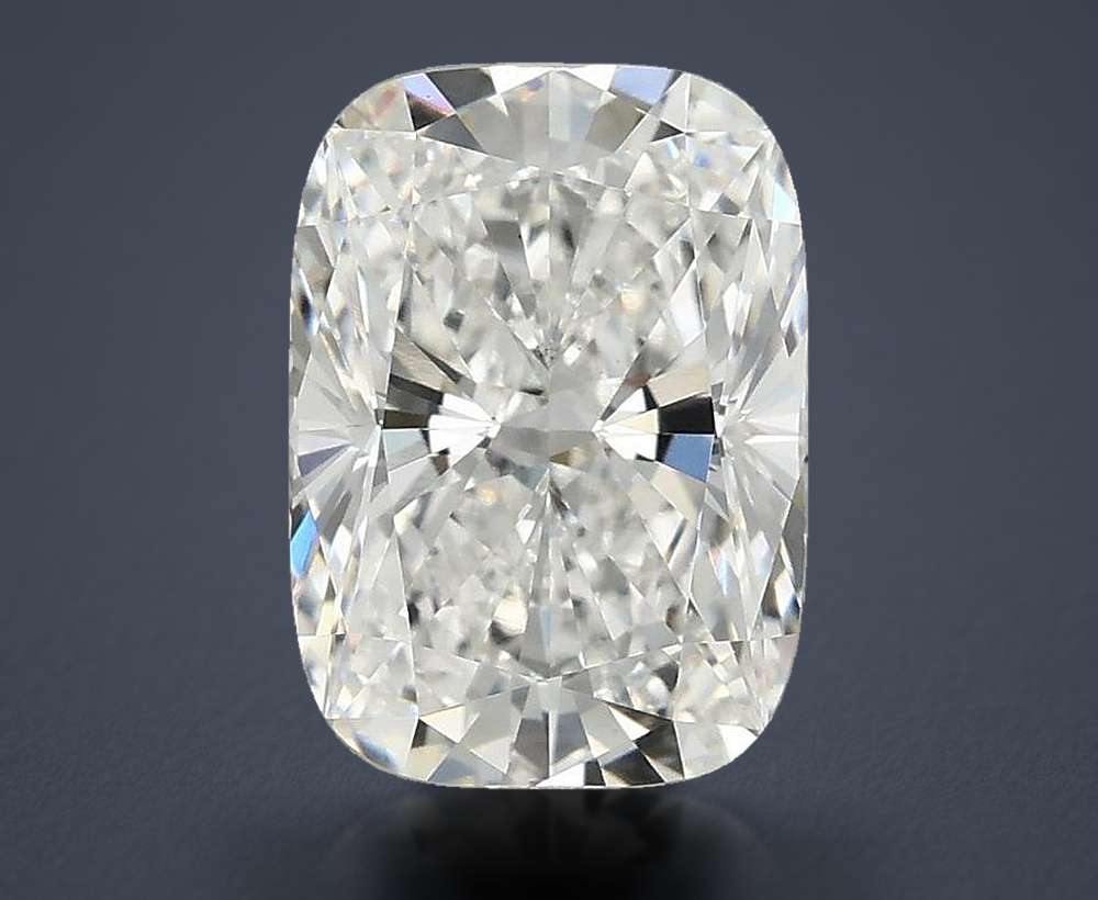 2.82 Carat · E · VS1 Rare Carat Ideal Cut