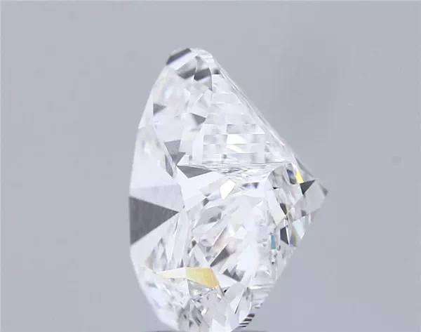 6.01 Carat · E · VVS2 Rare Carat Ideal Cut