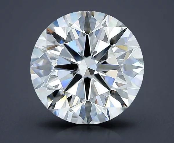 3.82 Carat · G · VS1 Rare Carat Ideal Cut