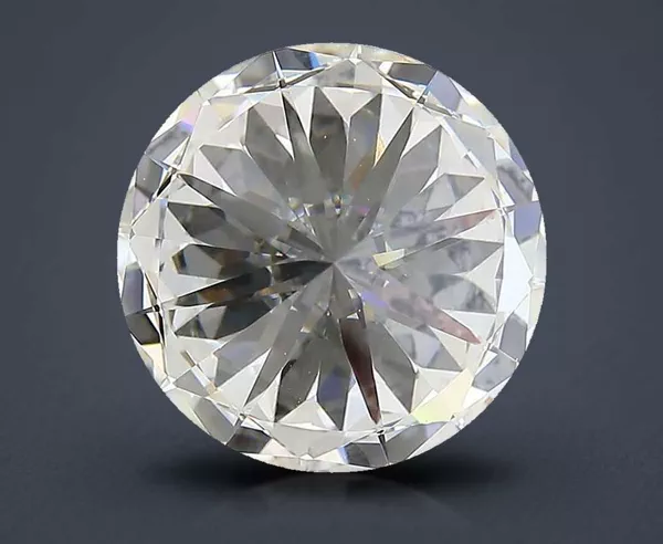 5.56 Carat · G · VVS2 Rare Carat Ideal Cut
