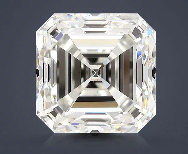 3.44 Carat · G · VS2 Rare Carat Ideal Cut