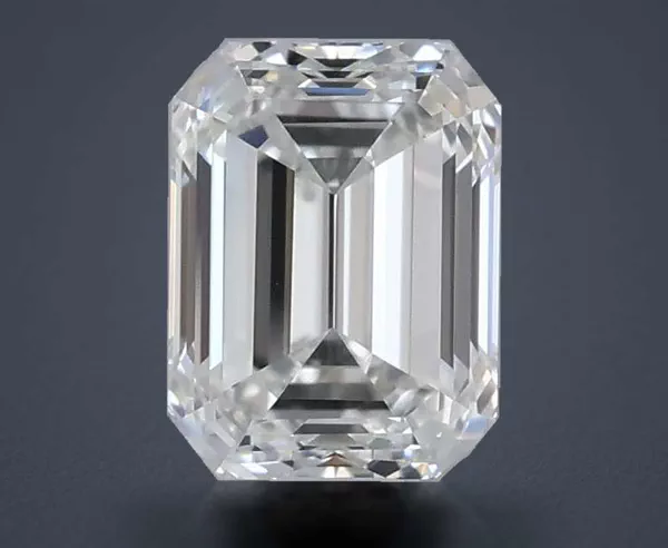 0.9 Carat · H · VVS2 excellent Cut