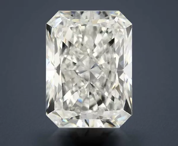 4.59 Carat · G · VS1 Rare Carat Ideal Cut