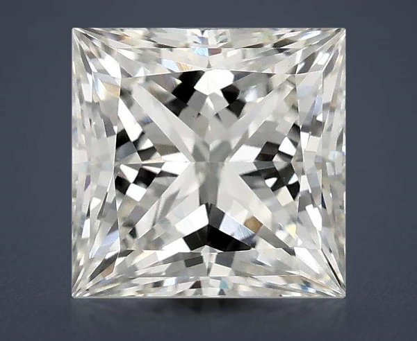 2.89 Carat · G · VS1 Rare Carat Ideal Cut