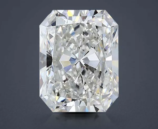 2.61 Carat · H · VS1 Rare Carat Ideal Cut
