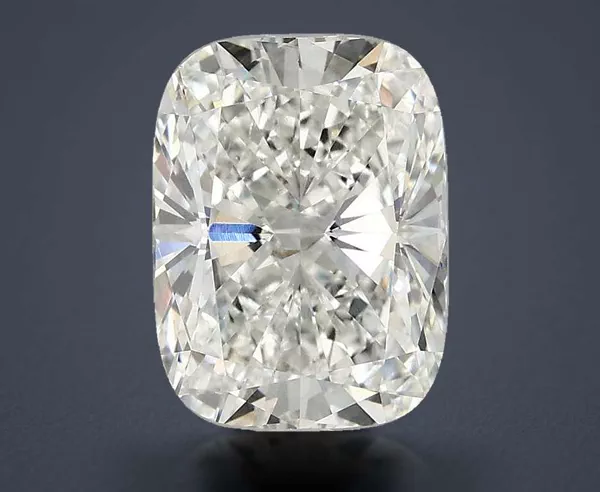 3.04 Carat · G · VVS2 Rare Carat Ideal Cut
