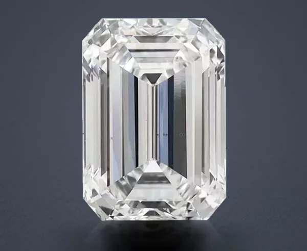 2.58 Carat · E · VS2 Rare Carat Ideal Cut