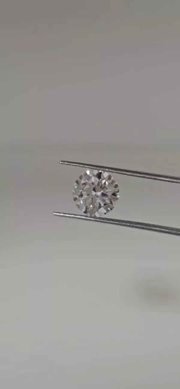 1.8 Carat · H · VS1 Rare Carat Ideal Cut