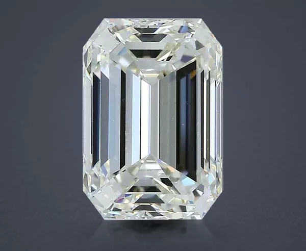 3.52 Carat · K · VS1 Rare Carat Ideal Cut