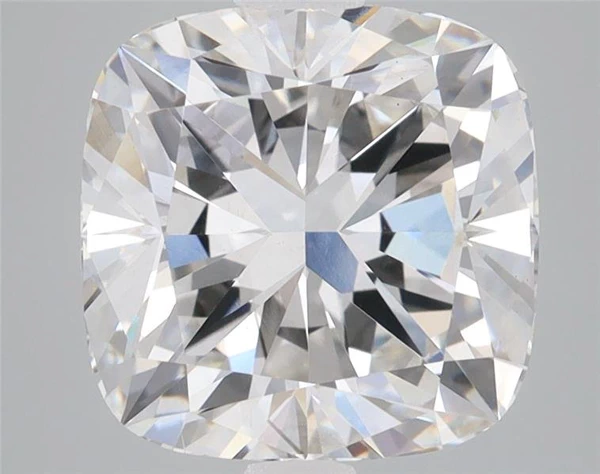 4.57 Carat · G · VS2 Rare Carat Ideal Cut