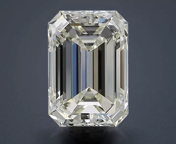 5.01 Carat · K · VS2 Rare Carat Ideal Cut
