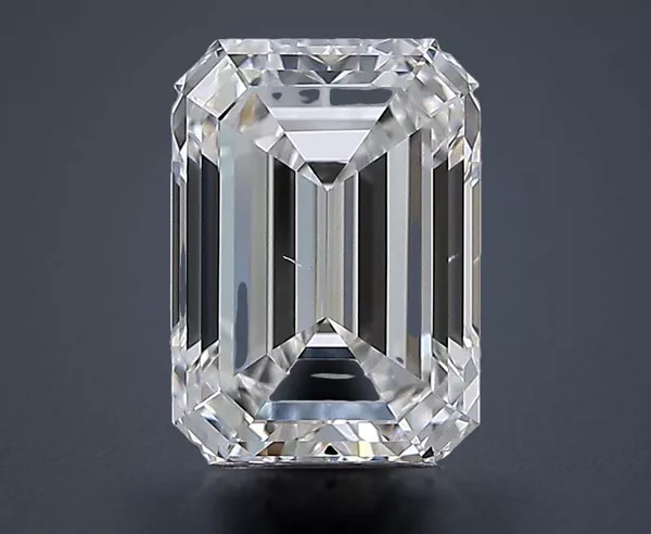 2.5 Carat · E · VS2 Rare Carat Ideal Cut