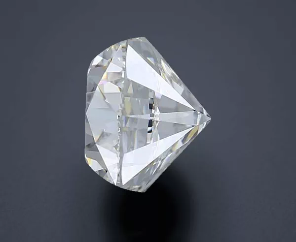 2.75 Carat · G · VVS1 excellent Cut