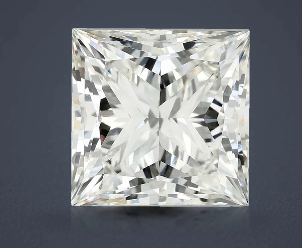 15.89 Carat · G · VS1 Rare Carat Ideal Cut