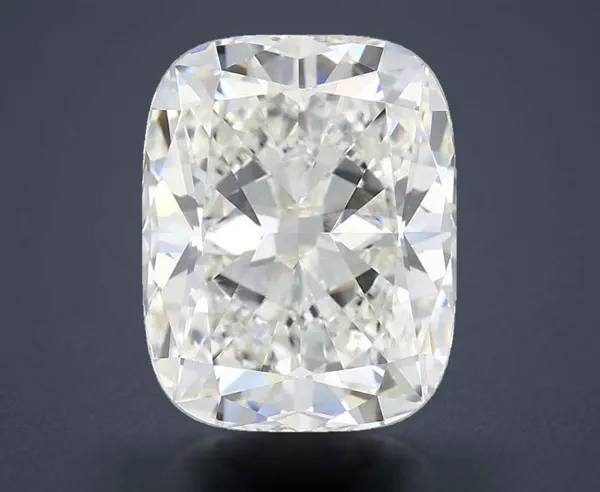 4.58 Carat · G · VVS2 Rare Carat Ideal Cut