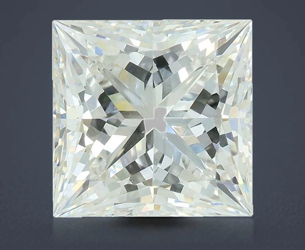 4.19 Carat · H · VS1 Rare Carat Ideal Cut