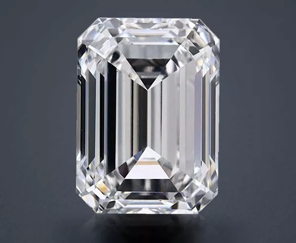 2.28 Carat · D · VS1 Rare Carat Ideal Cut