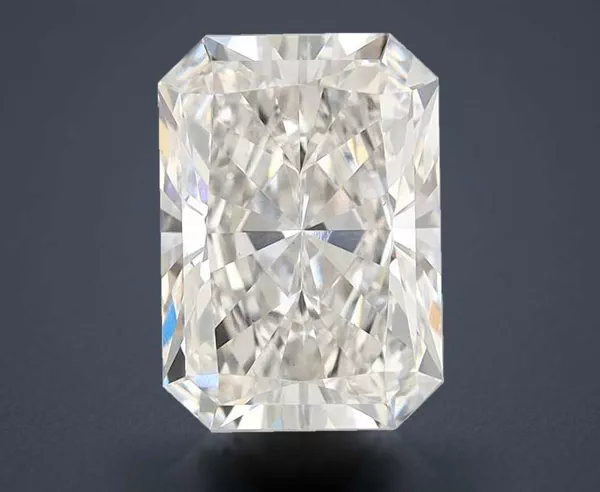 2.82 Carat · G · VS1 Rare Carat Ideal Cut