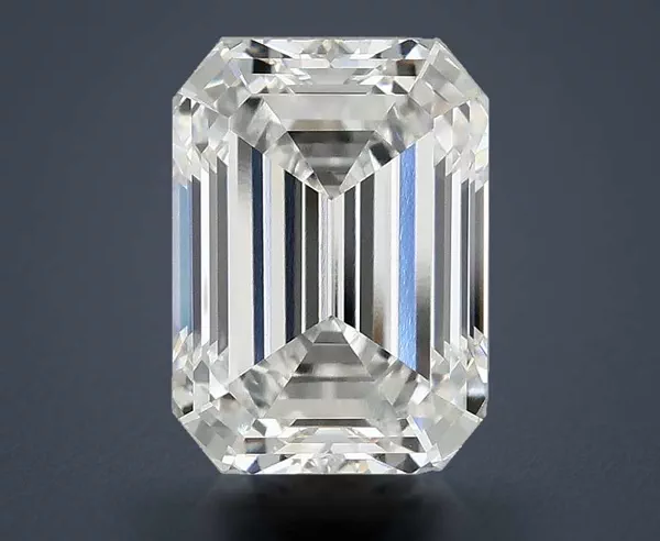 3.33 Carat · E · VS1 Rare Carat Ideal Cut