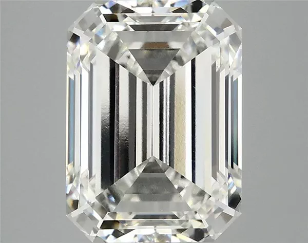 4.82 Carat · G · VS1 Rare Carat Ideal Cut