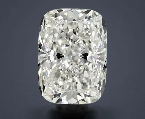 2.49 Carat · F · VS1 Rare Carat Ideal Cut