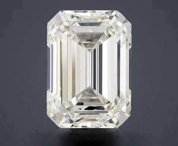3.02 Carat · H · VS1 Rare Carat Ideal Cut