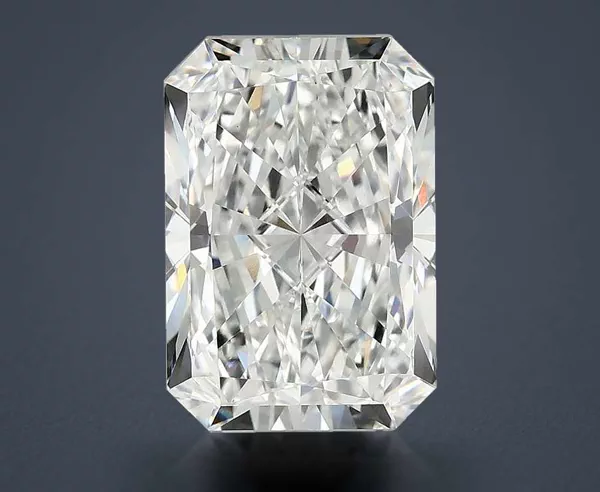 4.38 Carat · F · VS1 Rare Carat Ideal Cut