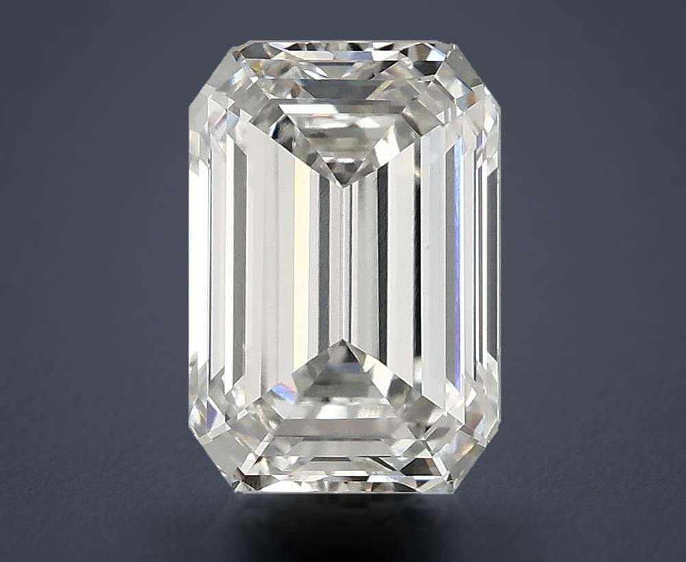 2.49 Carat · G · VS1 Rare Carat Ideal Cut