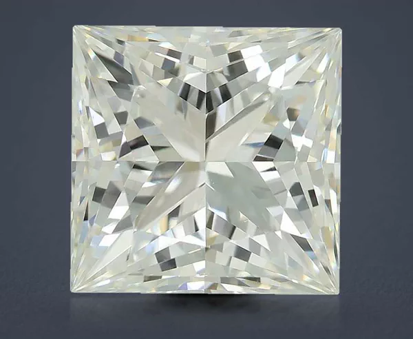 5 Carat · G · VVS2 Rare Carat Ideal Cut