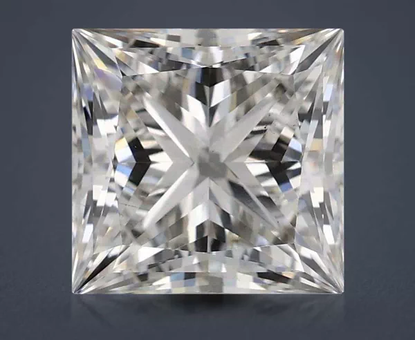 3.04 Carat · G · VS2 Rare Carat Ideal Cut
