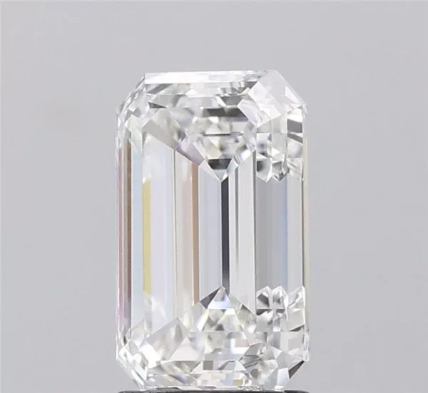 1.58 Carat · E · VS1 Rare Carat Ideal Cut
