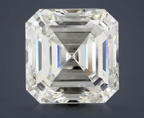 4.01 Carat · F · VVS2 Rare Carat Ideal Cut