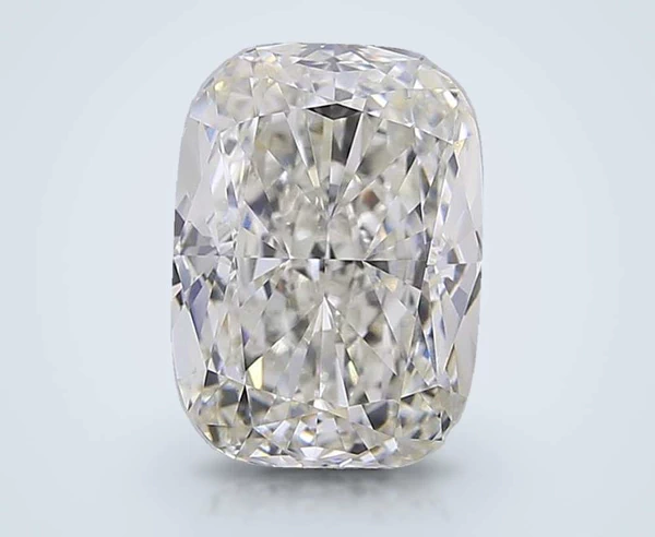 4.65 Carat · G · VS1 Rare Carat Ideal Cut