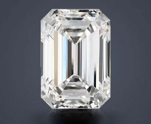 5.05 Carat · E · VVS2 Rare Carat Ideal Cut