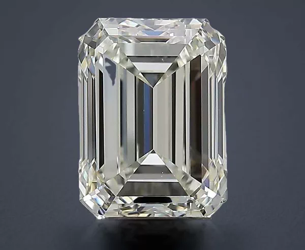3 Carat · I · VS1 Rare Carat Ideal Cut