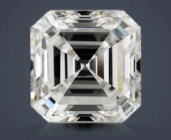4.07 Carat · F · VS1 excellent Cut