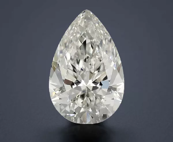 2.35 Carat · G · VS1 Rare Carat Ideal Cut
