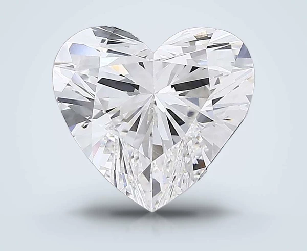 6.94 Carat · F · VVS2 Rare Carat Ideal Cut