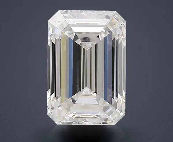 4.6 Carat · E · VS1 Rare Carat Ideal Cut