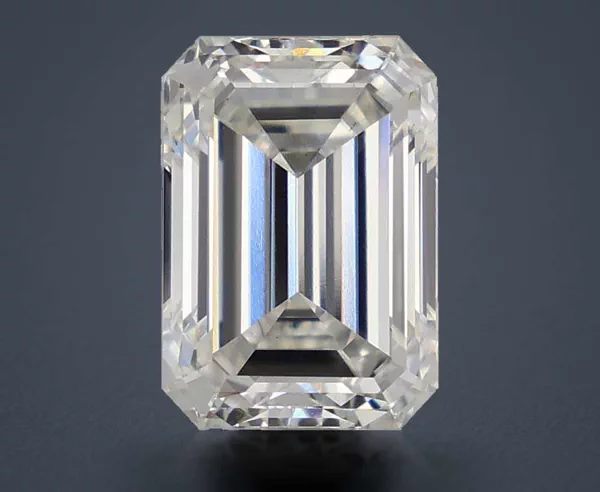 3.51 Carat · F · VS2 Rare Carat Ideal Cut