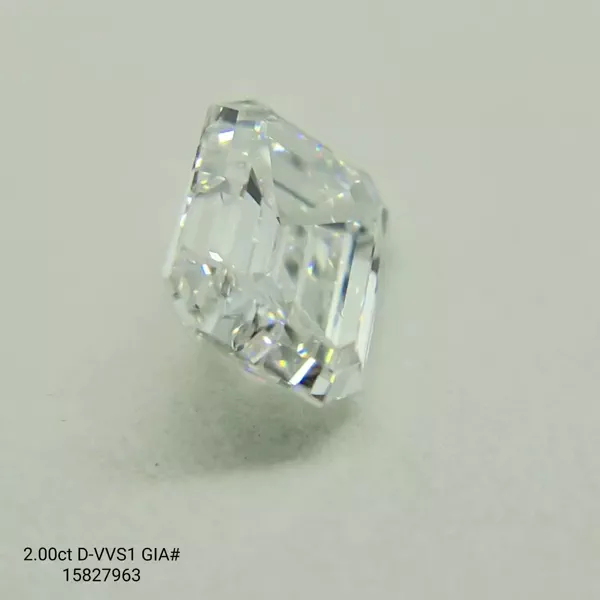 2 Carat · D · VVS1 very good Cut