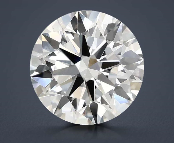 2.82 Carat · G · VS1 Rare Carat Ideal Cut