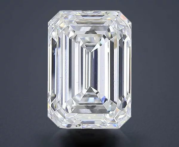 20.06 Carat · E · VS1 Rare Carat Ideal Cut