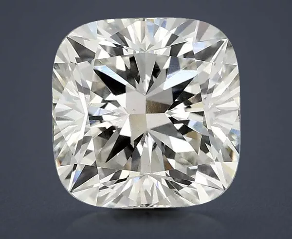 2.29 Carat · G · VS1 Rare Carat Ideal Cut