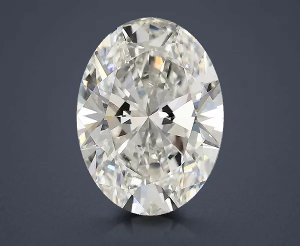 2.8 Carat · E · VVS2 Rare Carat Ideal Cut