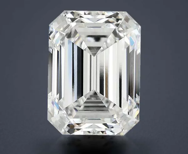 4.96 Carat · E · VVS2 Rare Carat Ideal Cut